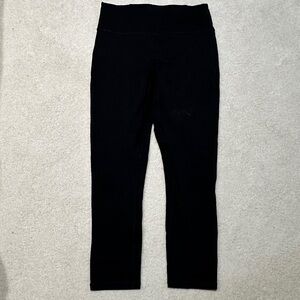 Fabletics High-Waisted Solid PowerHold 7/8 Black Leggings